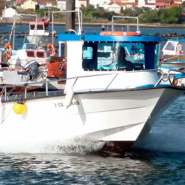 Modelos de embarcações adaptadas às suas necessidades